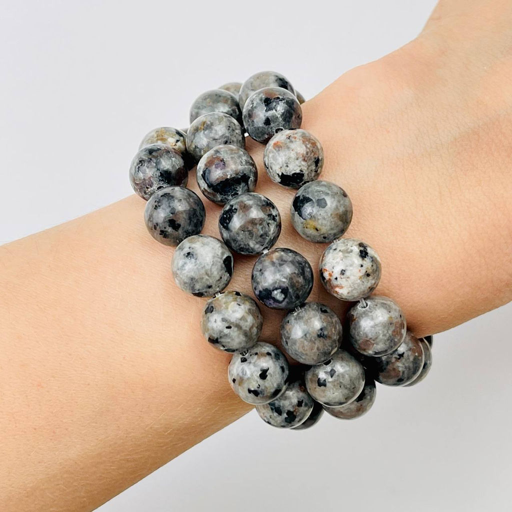 Бусины для украшений из Йооперлита (35 бусин)