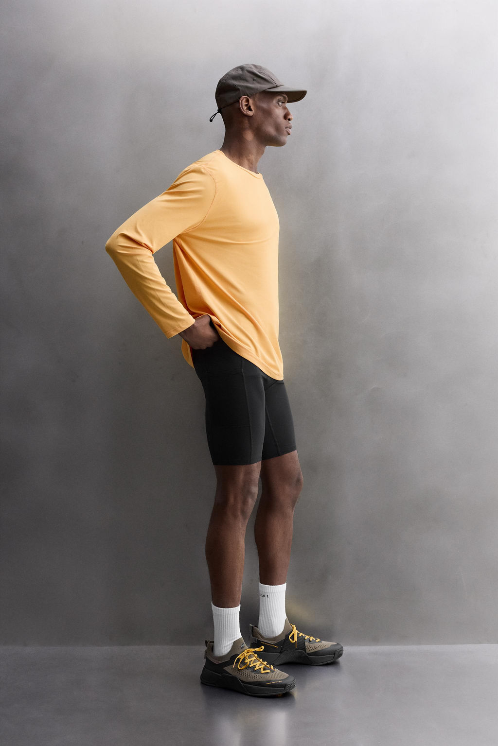 BASIC LONG SLEEVE TECHNICAL T-SHIRT - Zara фото 4