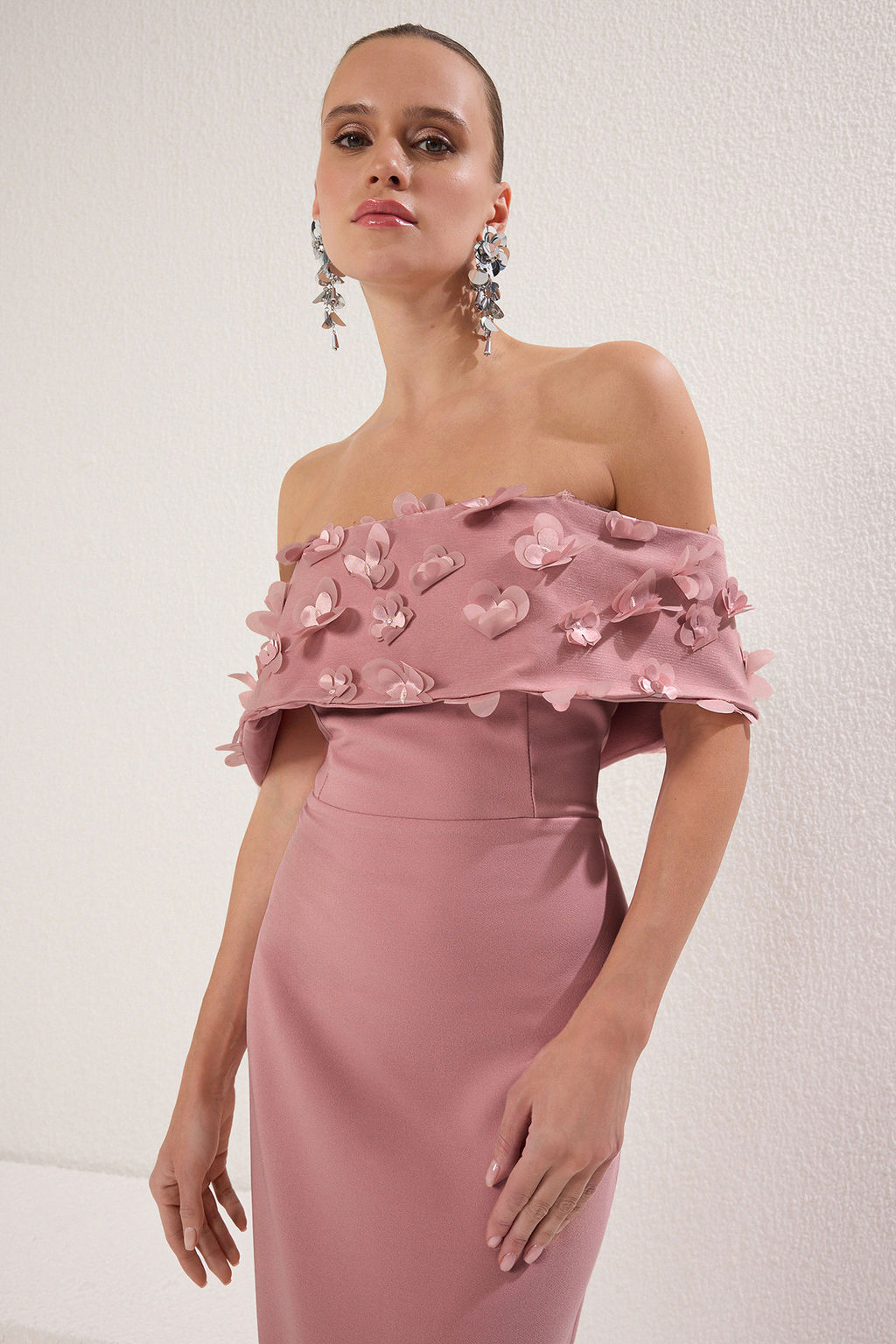 TRENDYOLMILLA Gul Kurusu Carmen Yaka Cicek Aplike Detayl? Dokuma Uzun S?k Abiye & Mezuniyet Elbise TPRSS25AE00107  фото 19