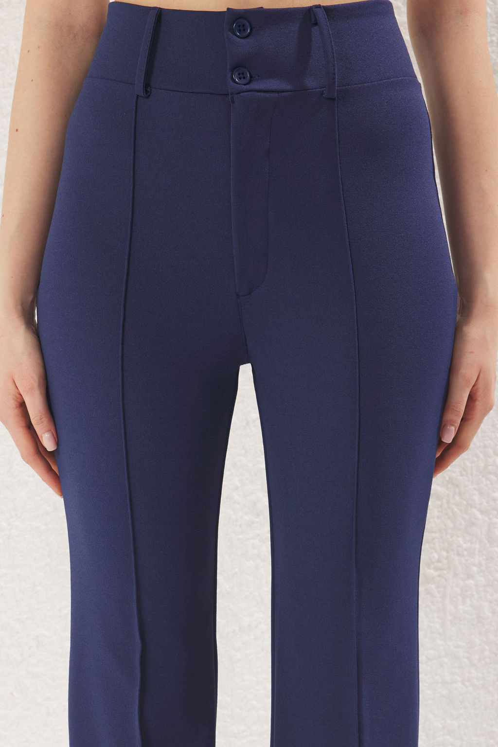 Lacivert Nervur Detayl? Yuksek Bel Flare/Ispanyol Paca Pantolon TWOAW25PL00071