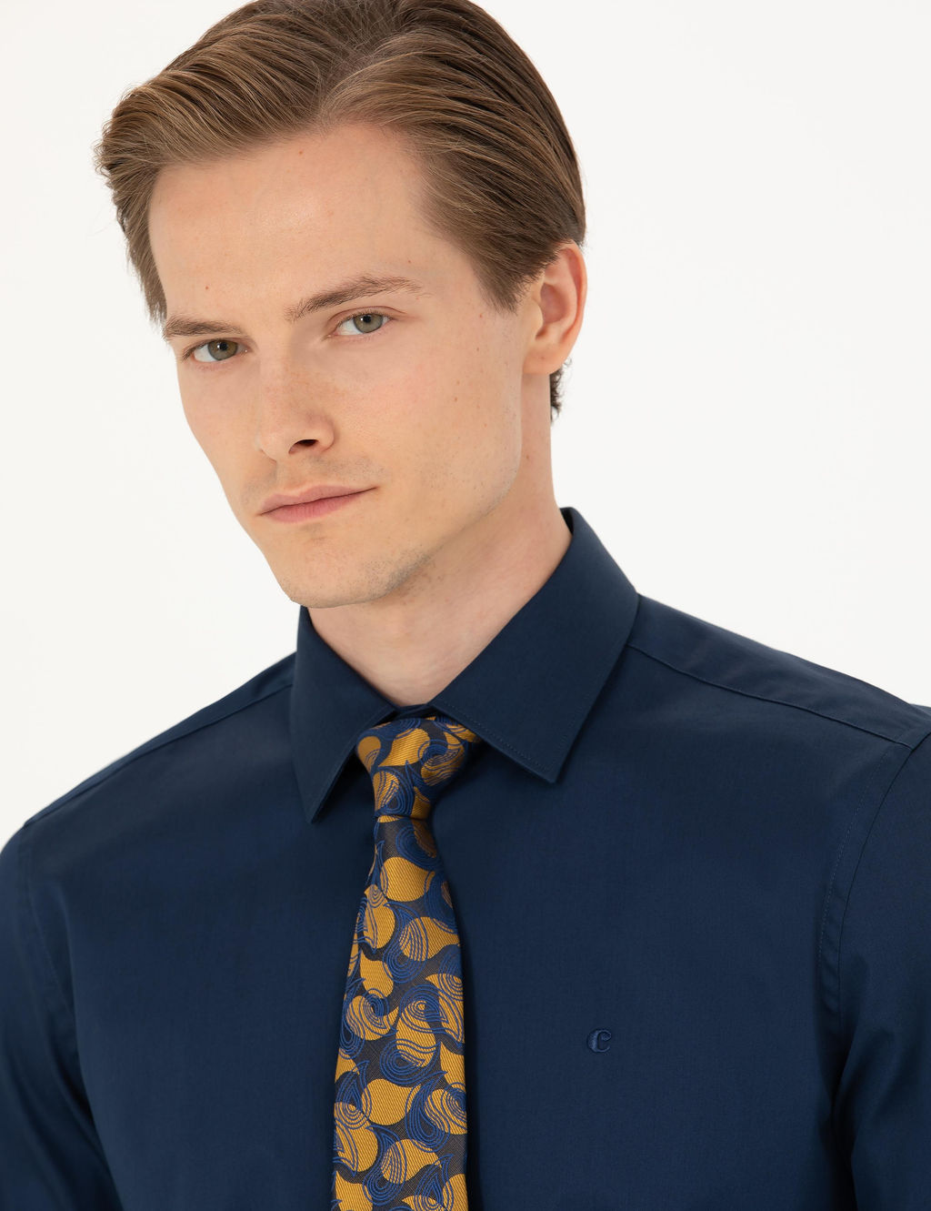 Темно-синяя базовая рубашка узкого кроя с длинным рукавом - Cacharel фото 2