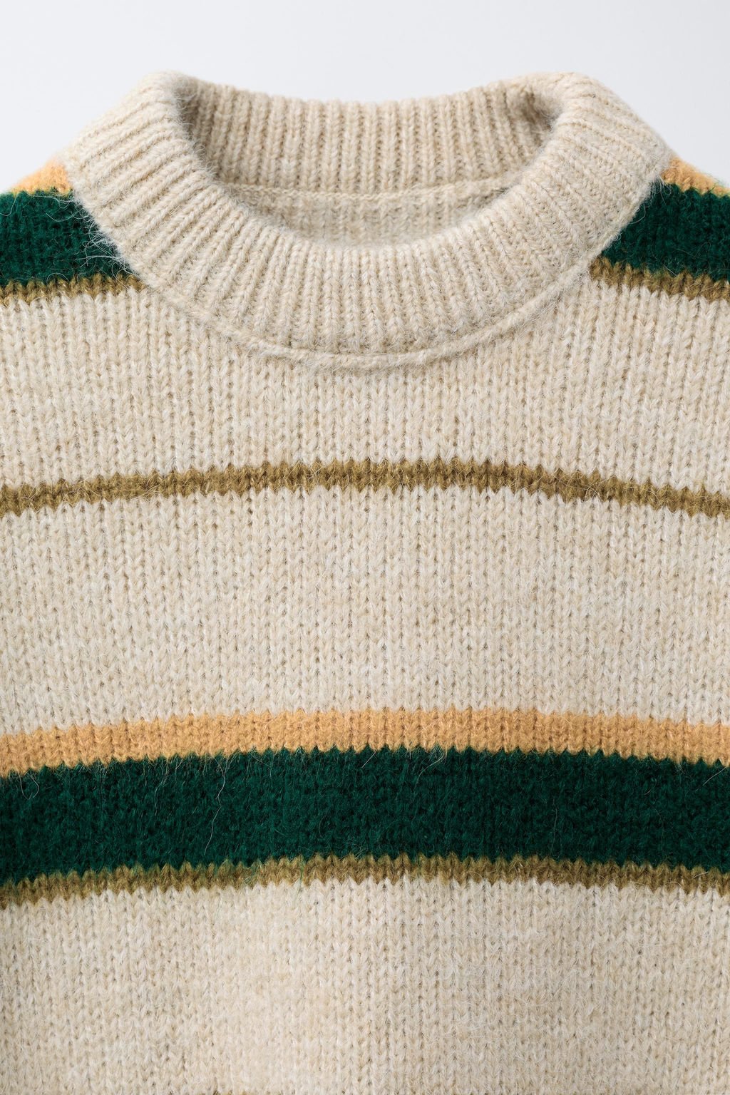 STRIPED KNIT SWEATER