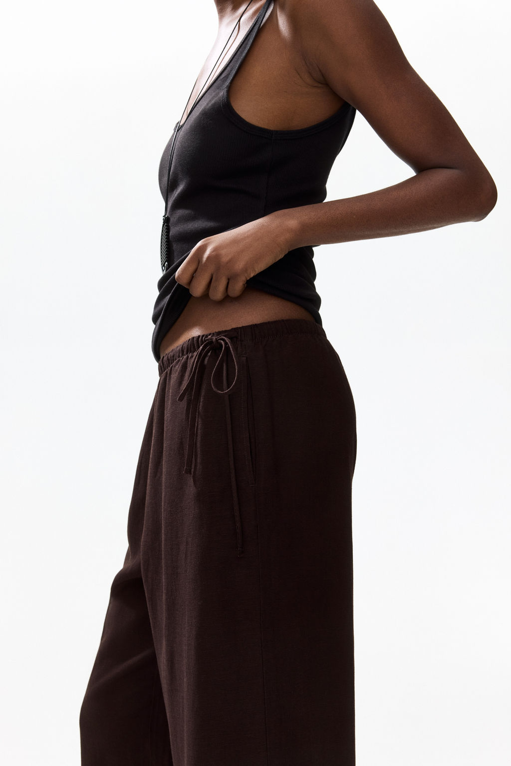 Pantal?n en mezcla de lino con cord?n de ajuste - H&m фото 6