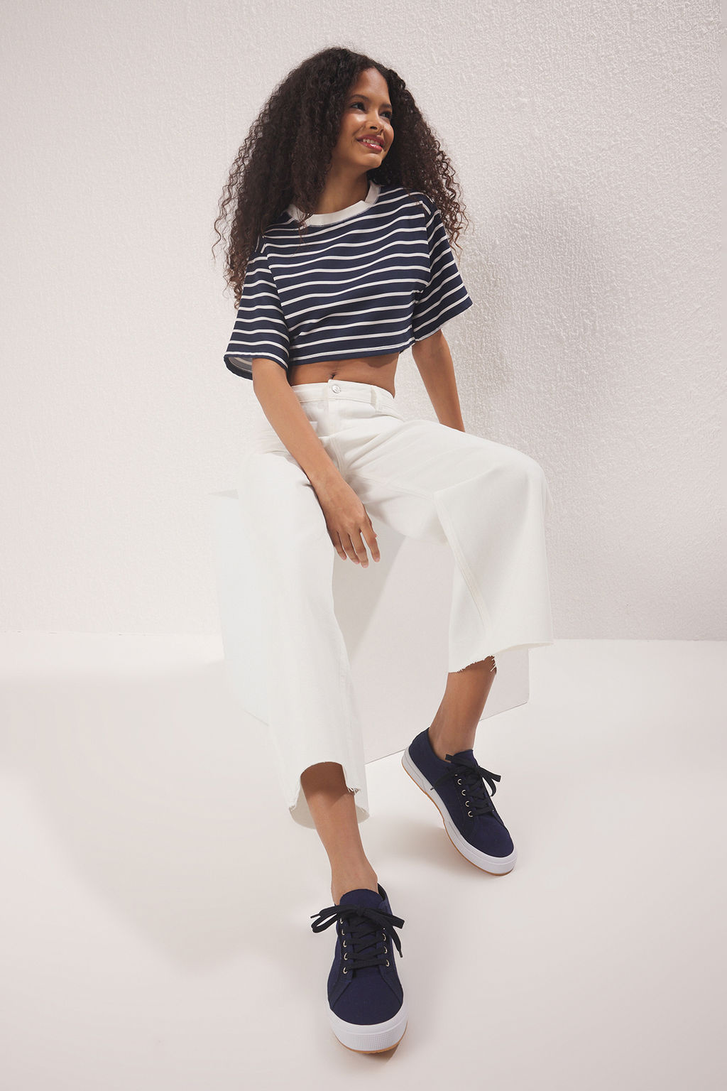 Trendyol Shoes Koyu Lacivert Bagc?kl? Unisex Spor Ayakkab? TAKSS25SN00056 - Trendyolmilla фото 2