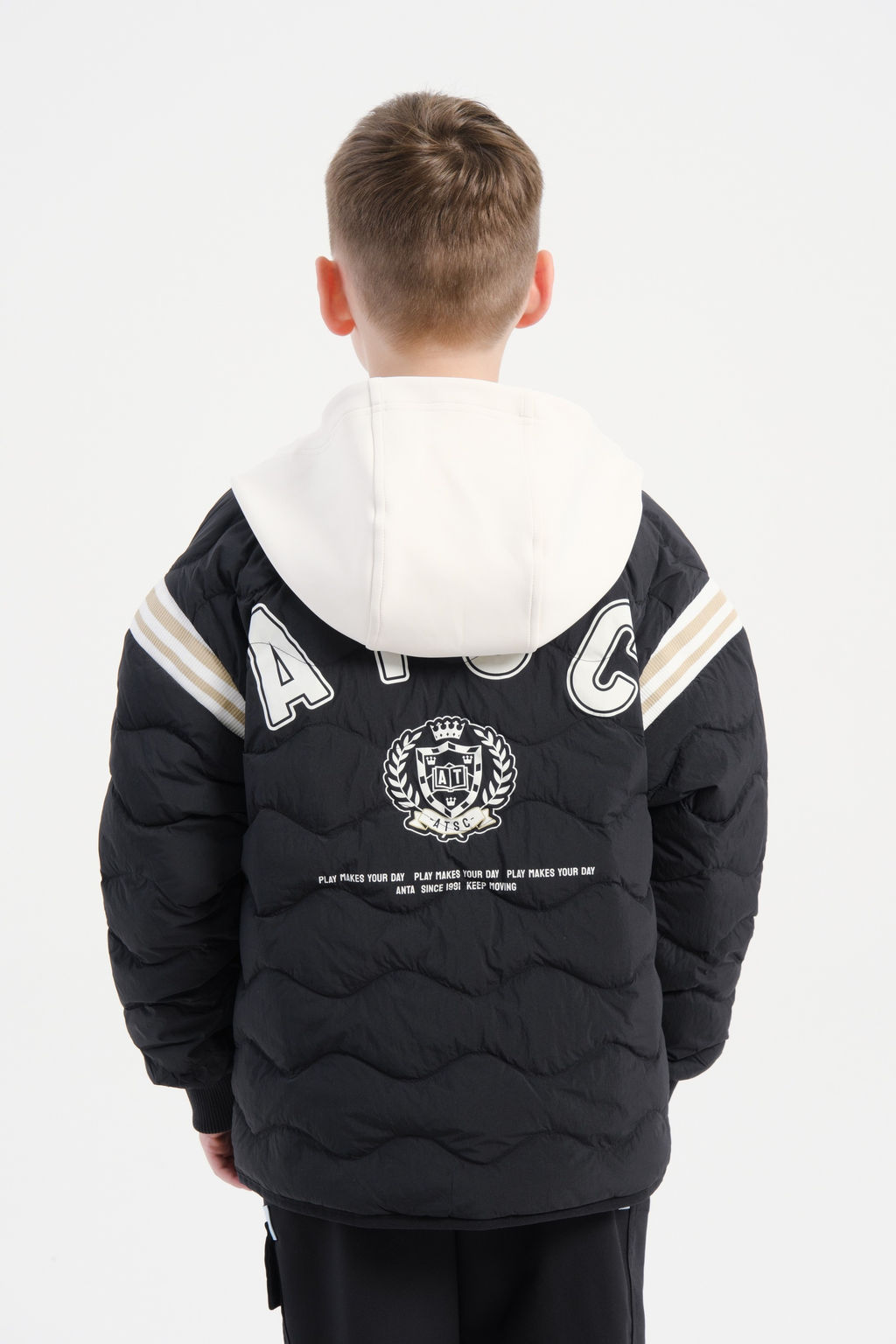 Пуховик короткий Черный