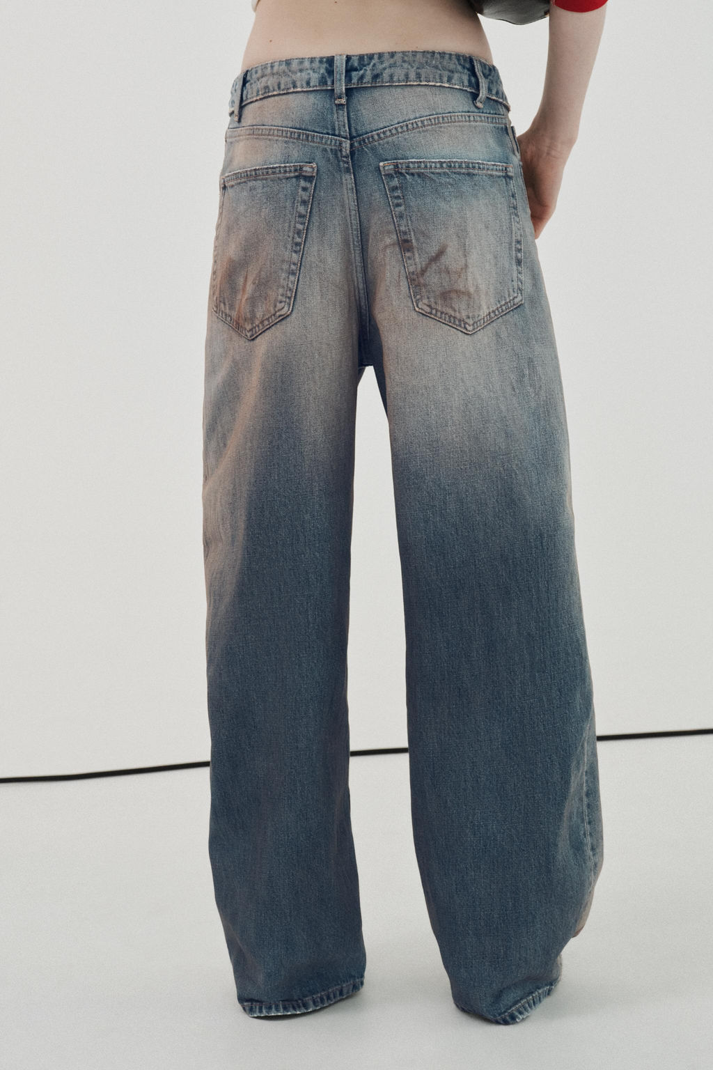 JEANS CINTURA DOBLADA TRF TIRO MEDIO / Azul / Gris - Zara фото 4