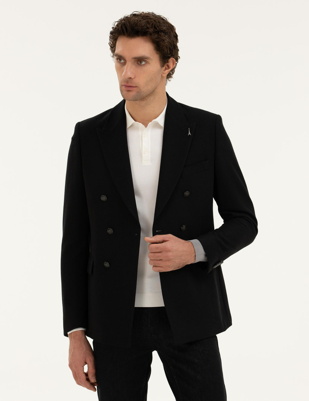 Черная приталенная куртка из смесовой шерсти