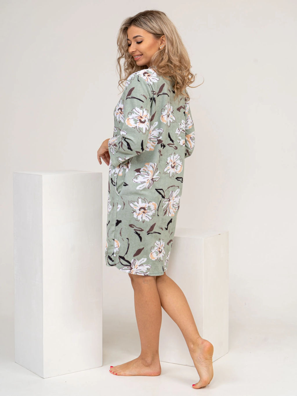 Халат женский, цвет зеленый