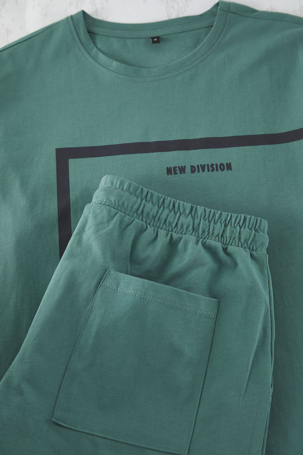 TRENDYOL MAN Siyah Regular Fit Bisiklet Yaka Bask?l? Sortlu Pijama Tak?m? TMNSS23PT00017 - Trendyolmilla фото 19