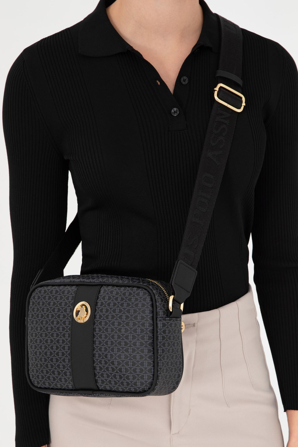 Женская черная сумка Неожиданная скидка в корзине - U.s. polo assn фото 2