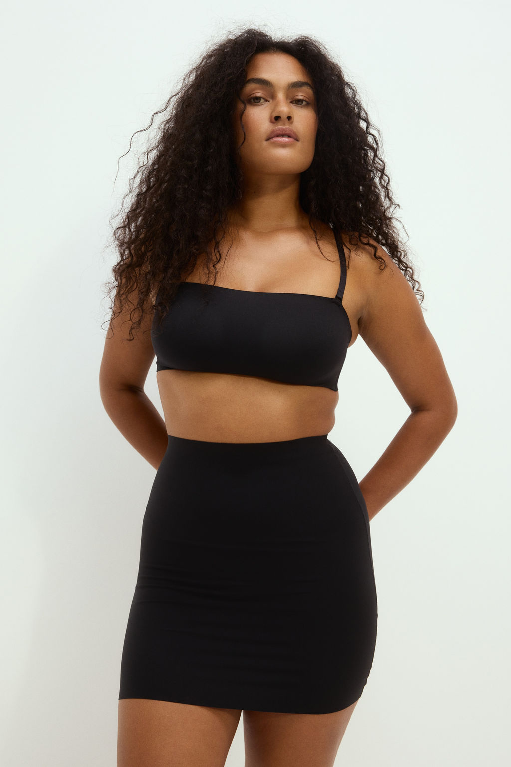 Sujetador bandeau de microfibra con relleno - H&m фото 5