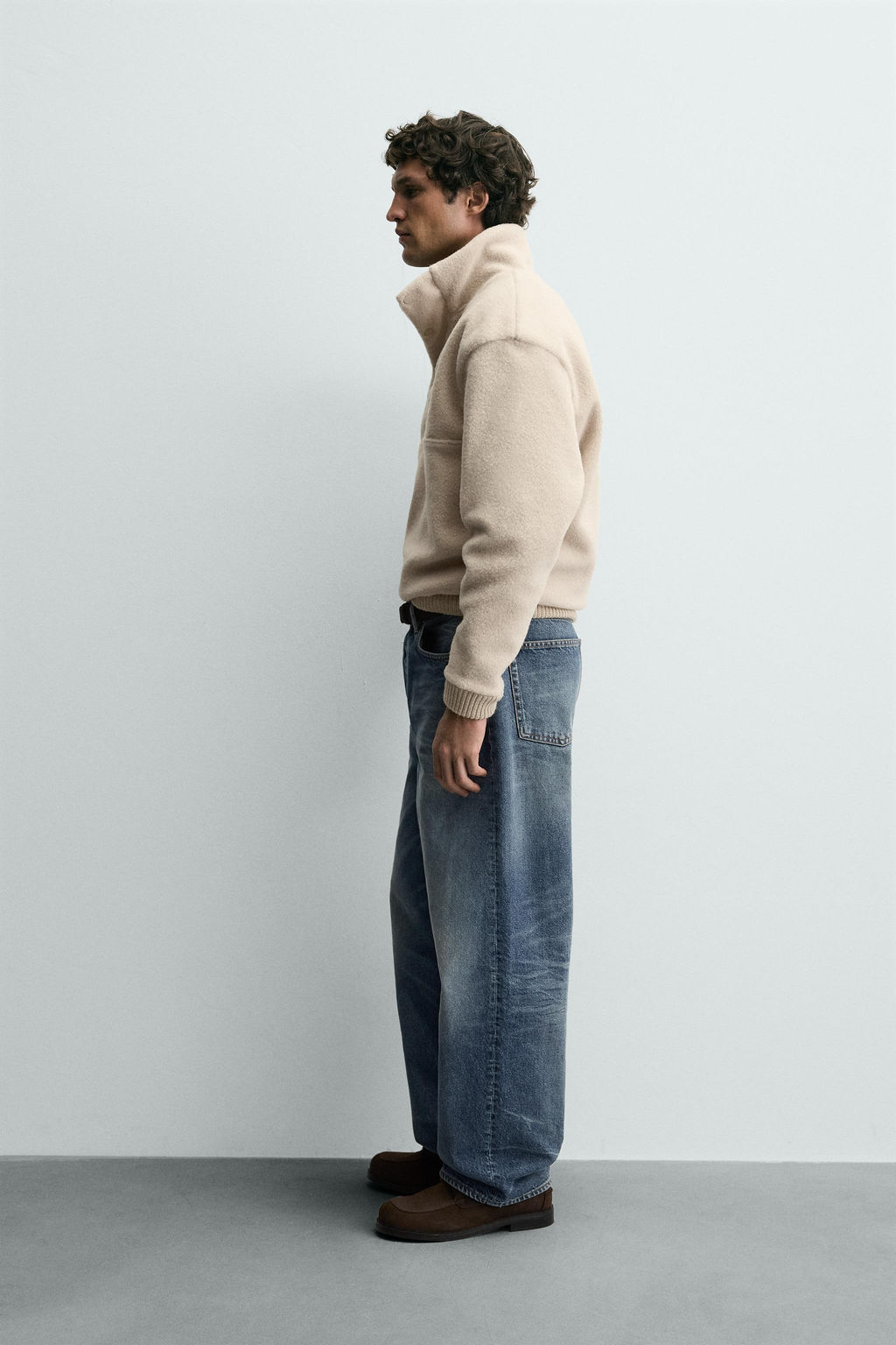 CONTRAST FAUX SHEARLING SWEATSHIRT - Zara фото 4
