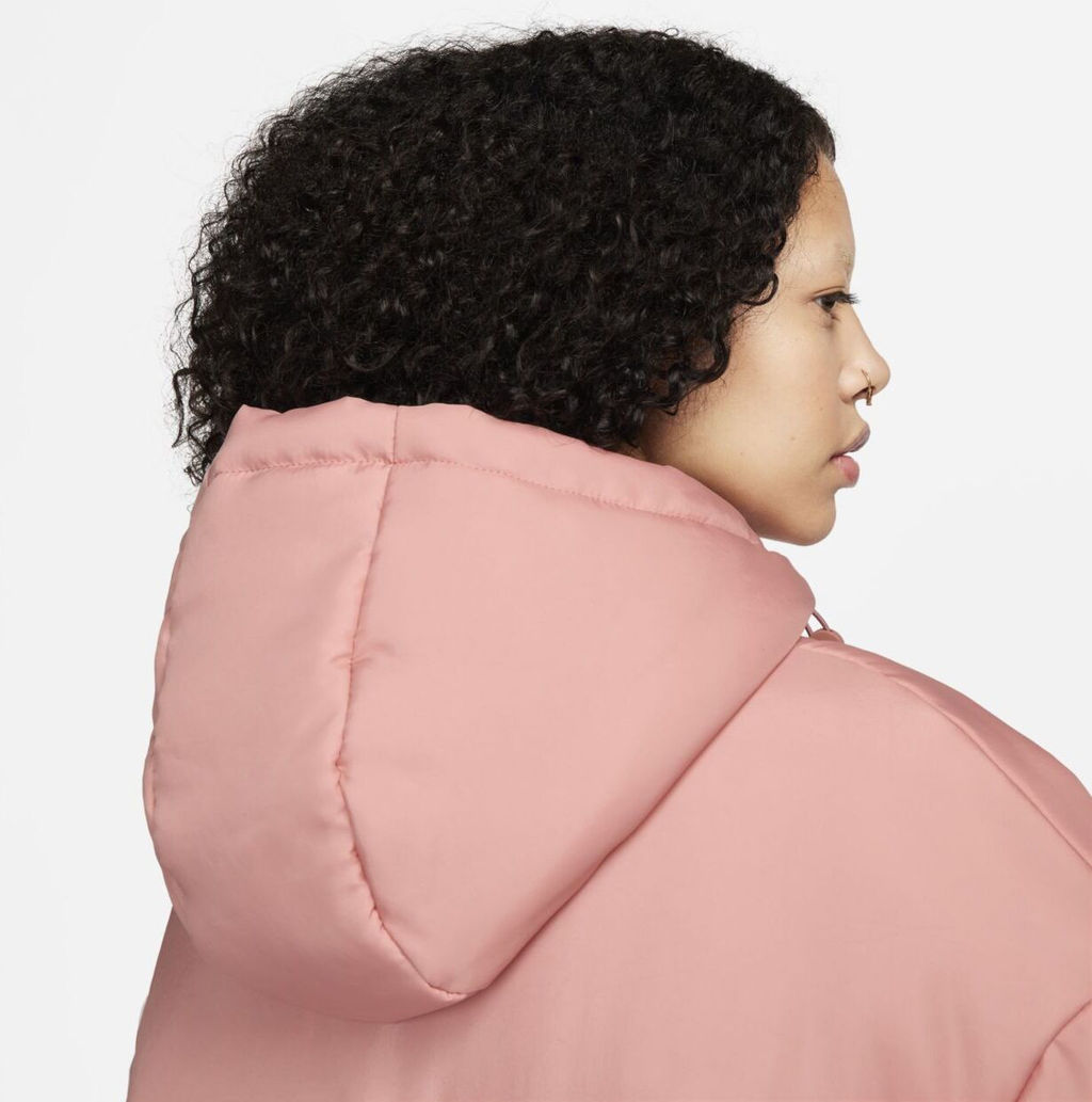 Пуховик женский