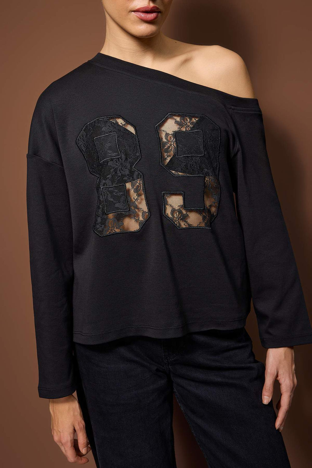 Siyah Dusuk Omuzlu Dantel Detayl? Orme Bluz TWOAW26BZ00253 - Trendyolmilla фото 3