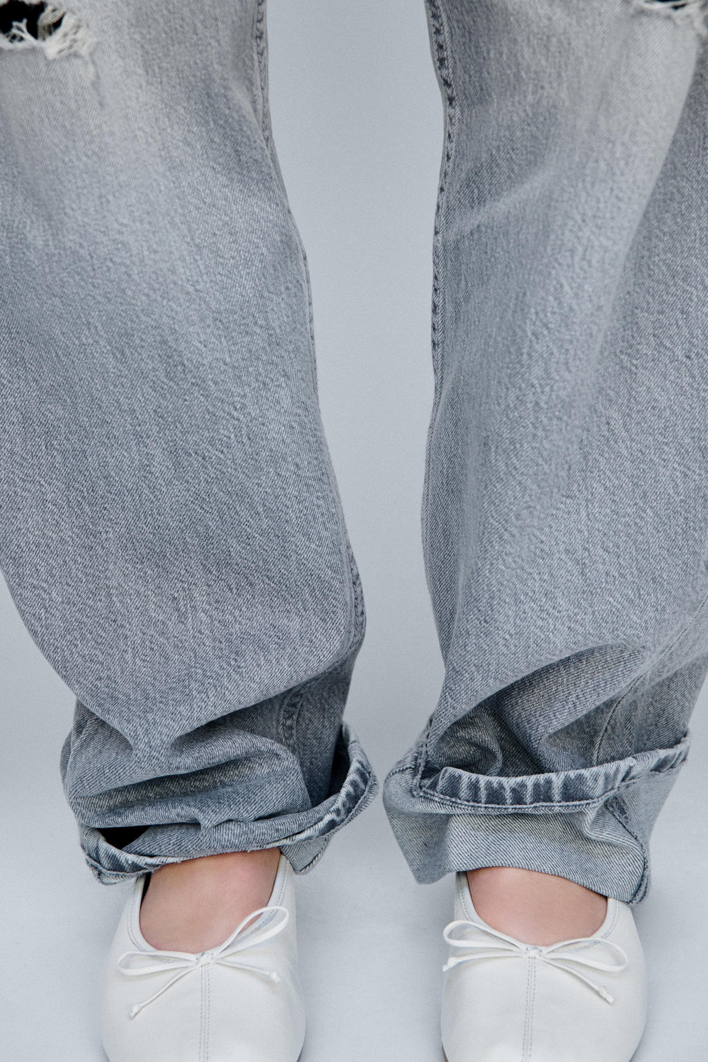 JEANS BARREL ROTOS / Gris - Zara фото 5
