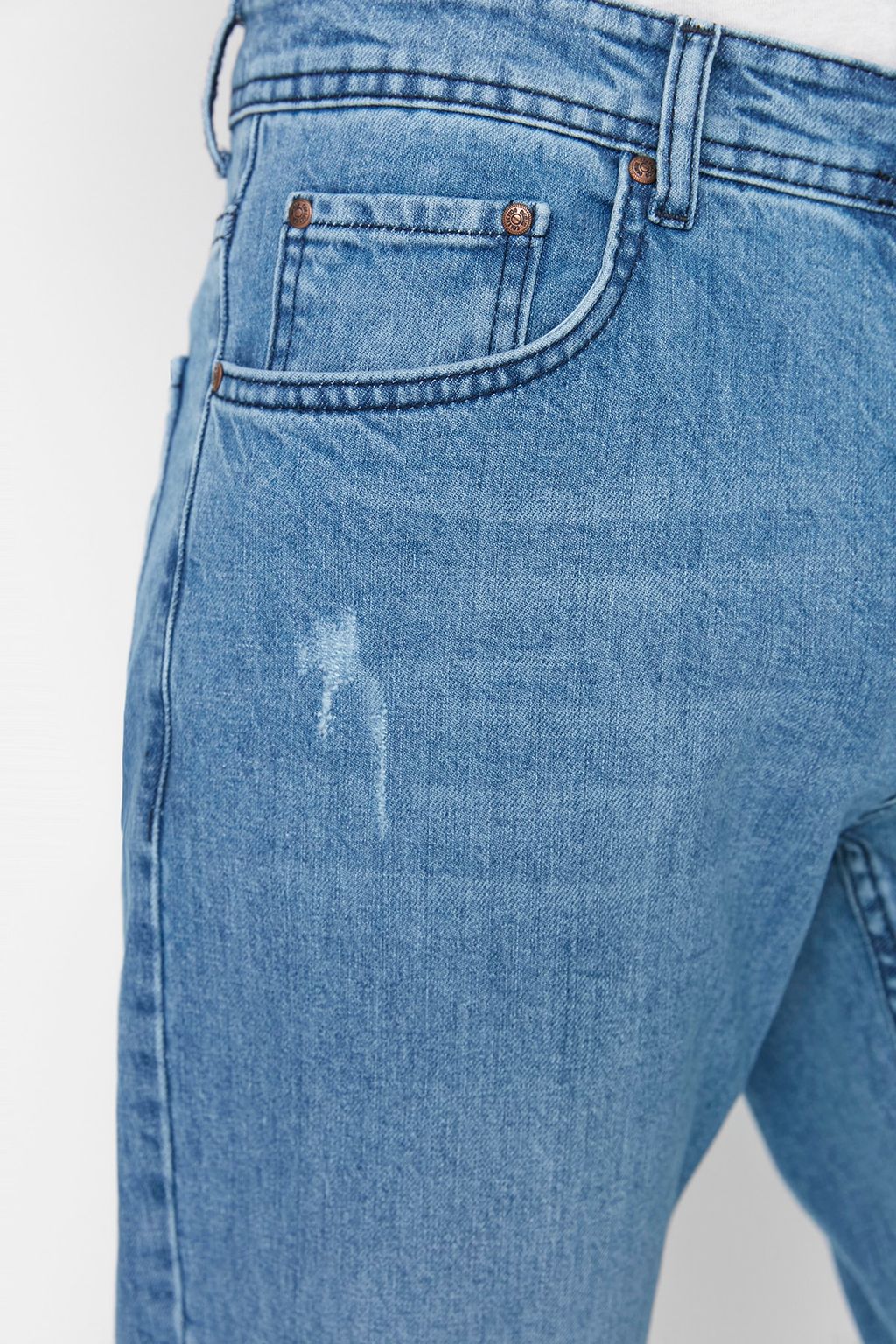 TRENDYOL MAN Ac?k Mavi Esnek Kumas T?rnakl? Destroylu Slim Fit Dar Kesim Jeans Kot Pantolon TMNSS21JE0067 - Trendyolmilla фото 4