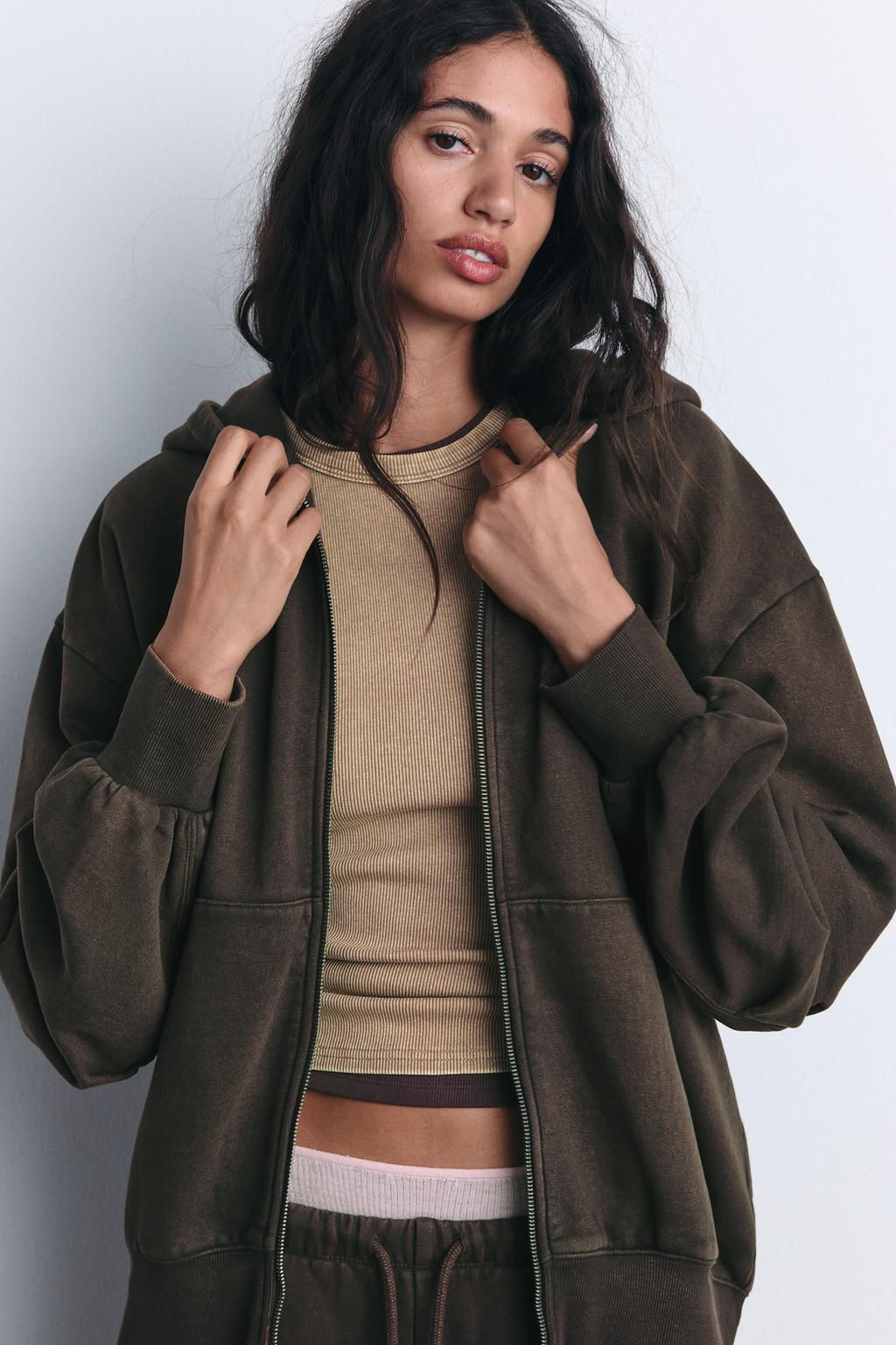 OVERSIZED ZIPPED SWEATSHIRT - Zara фото 20