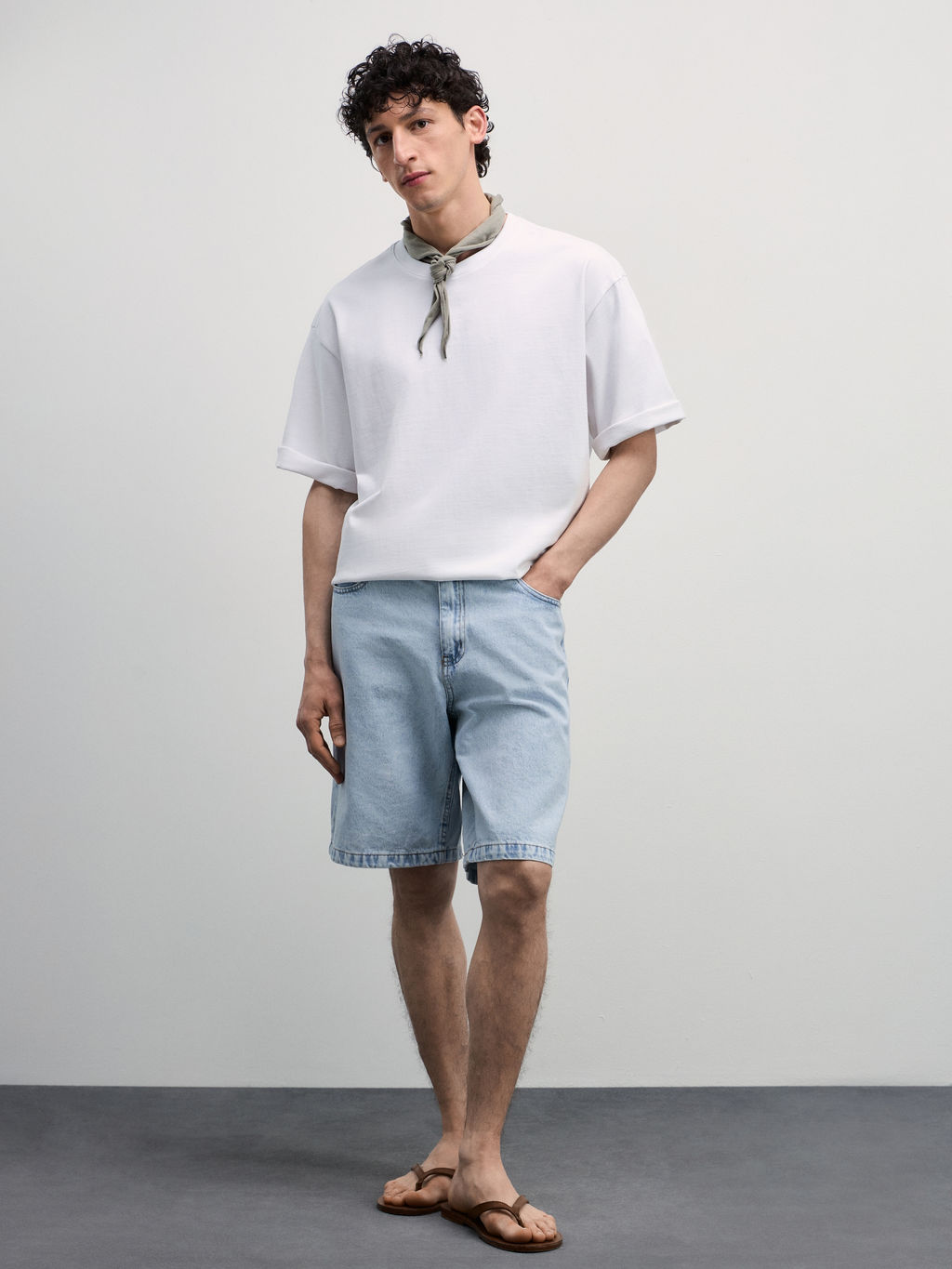 Джинсовые шорты прямые / Zarina  фото 2