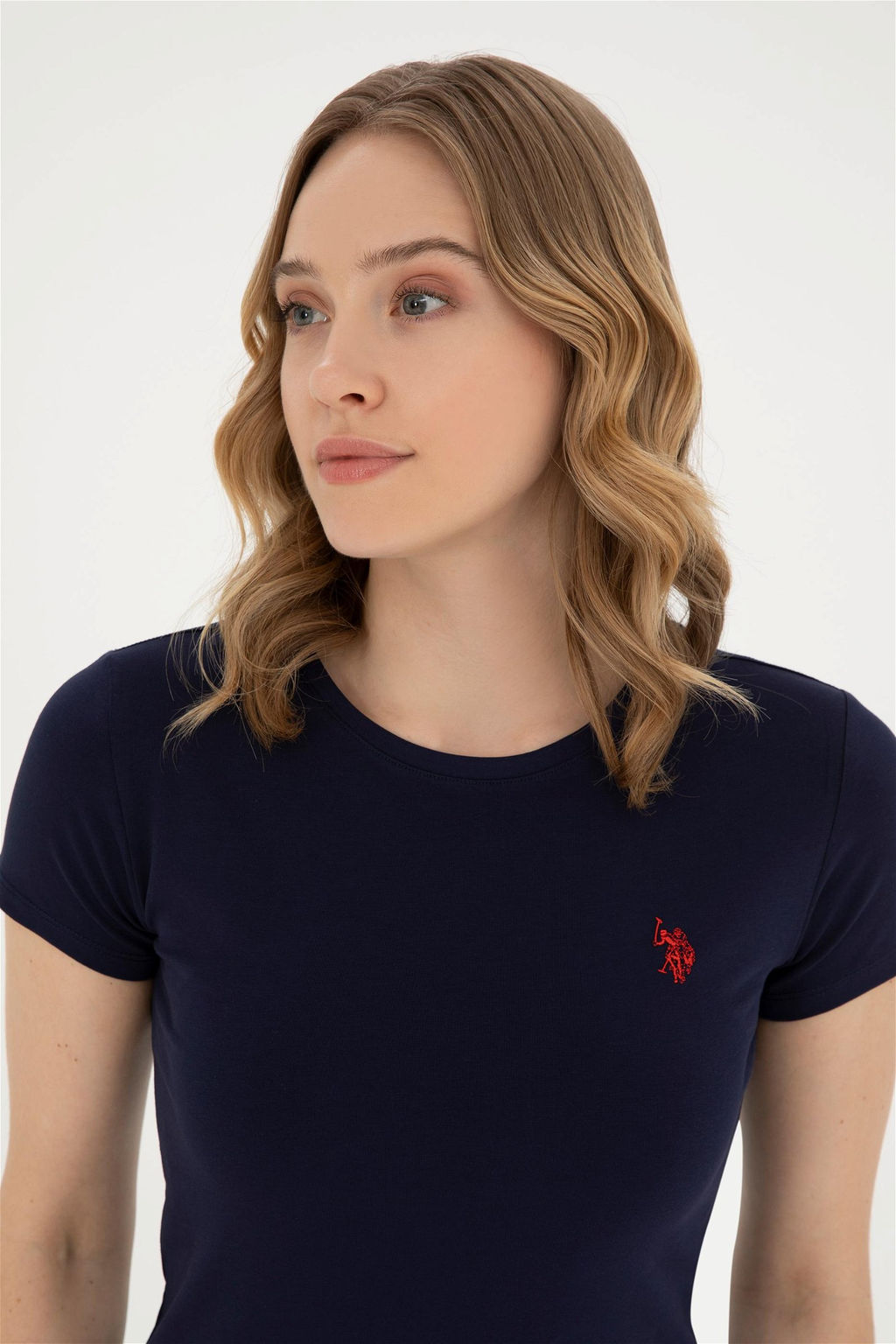 Женская темно-синяя базовая футболка Неожиданная скидка в корзине - U.s. polo assn фото 2