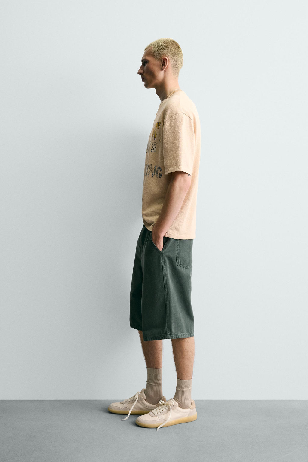 CAMISETA PUNTO ESTAMPADO LAVADO / Arena