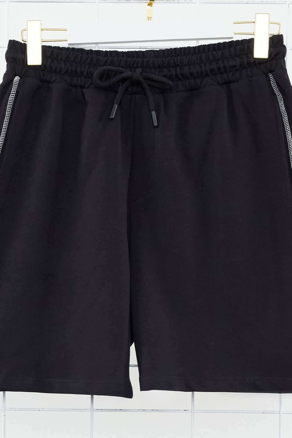 Siyah Regular/Normal Kesim More Sustainable Kontrast Dikis Detayl? %100 Pamuklu Sort TMNSS24SR00043