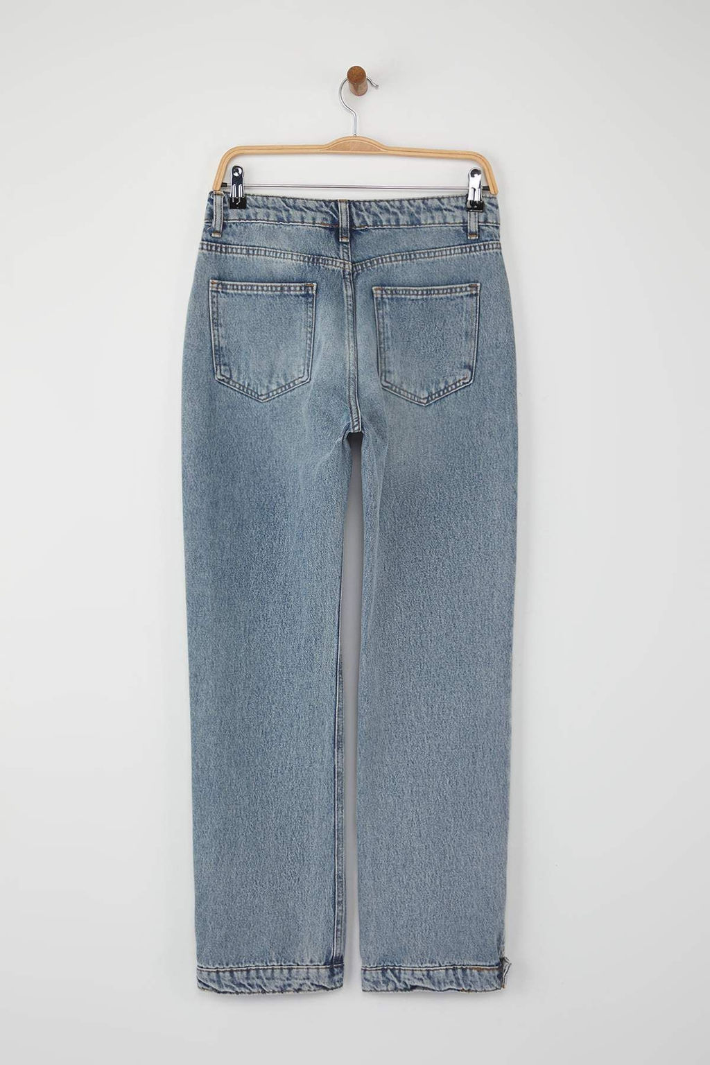More Sustainable Mavi Pacas? Fermuar Detayl? Normal Bel Yeni Straight Jeans TWOAW26JE00038 - Trendyolmilla фото 7