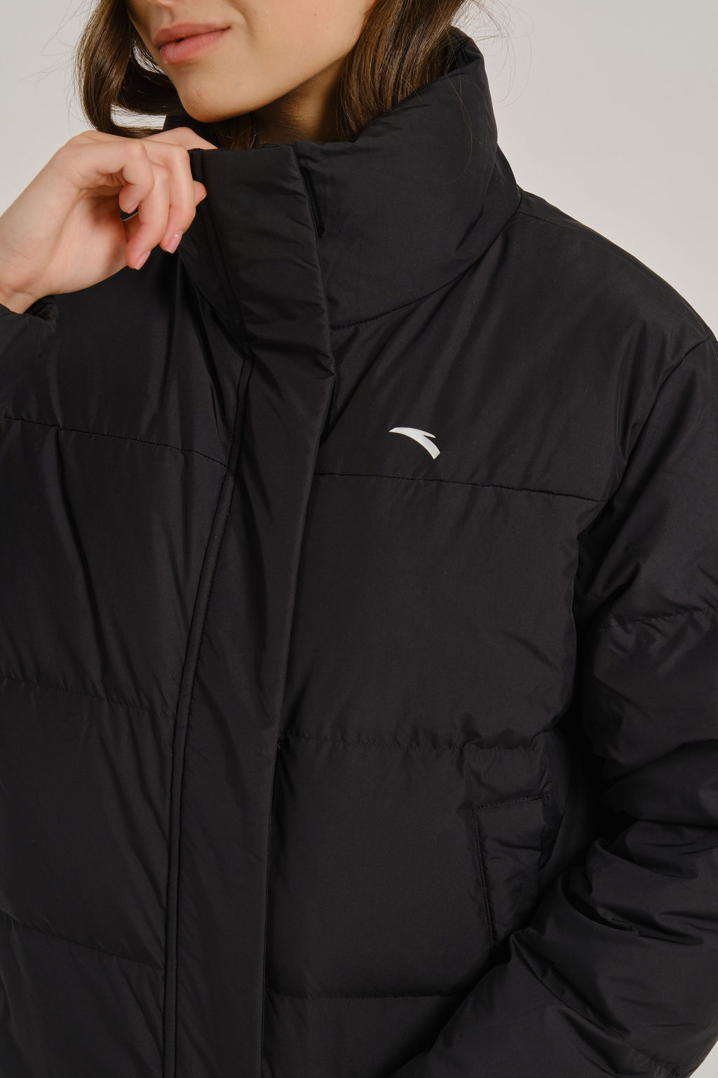 Пуховик короткий Черный TRN Down Jacket - Anta фото 5