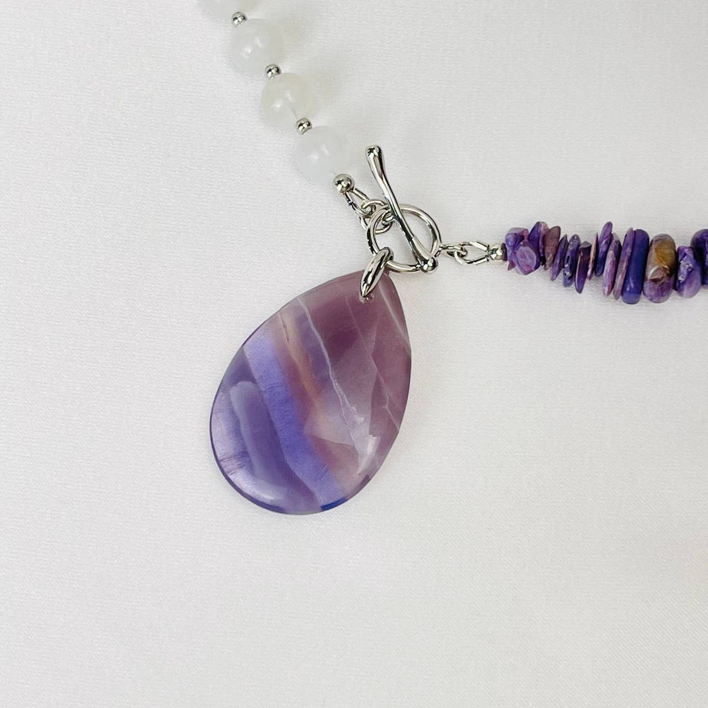 Колье из Чароита, Лунного кмня и Флюорита - Радуга самоцветов фото 2