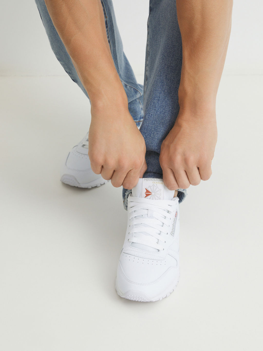 Кроссовки REEBOK CLASSIC LEATHER Артикул 3014574, белый