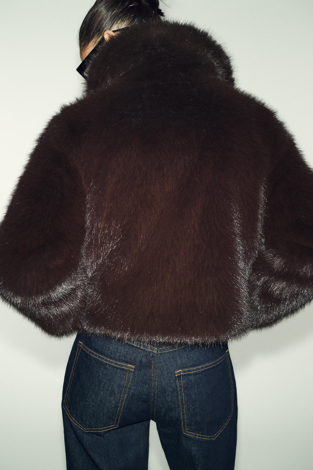 FAUX FUR COLLAR JACKET - Zara фото 7