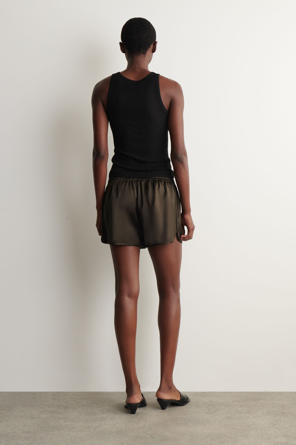 SHORTS DEPORTIVOS SATINADOS - H&m фото 3
