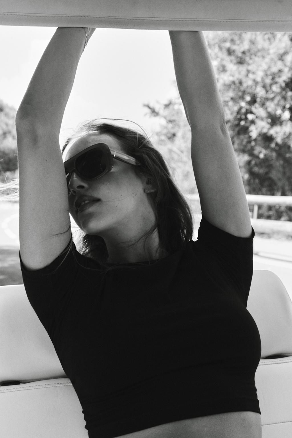 CROPPED STRETCH T-SHIRT - Zara фото 79