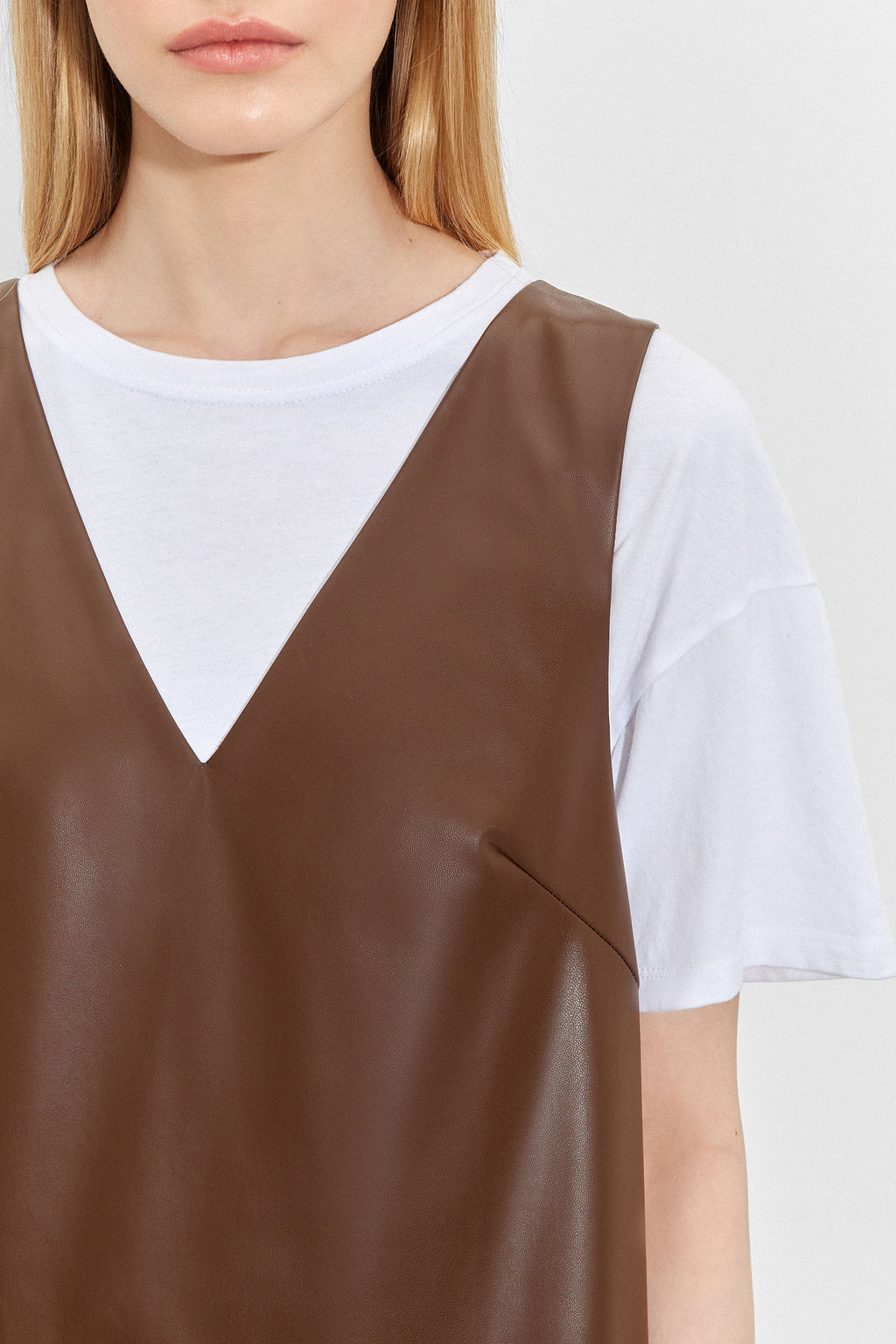 Платье из экокожи - Mollis фото 3