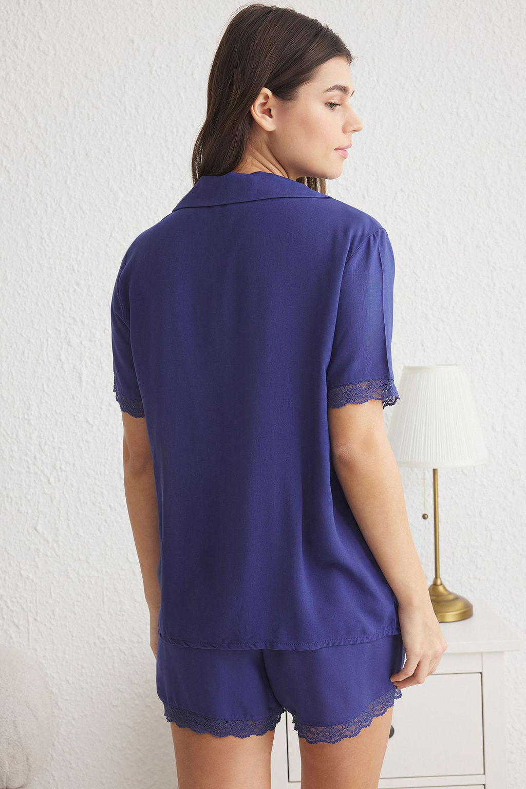 Trendyolmilla Siyah Dantelli Viskon Sortlu Dokuma Pijama Tak?m? THMSS24PT00181  фото 18