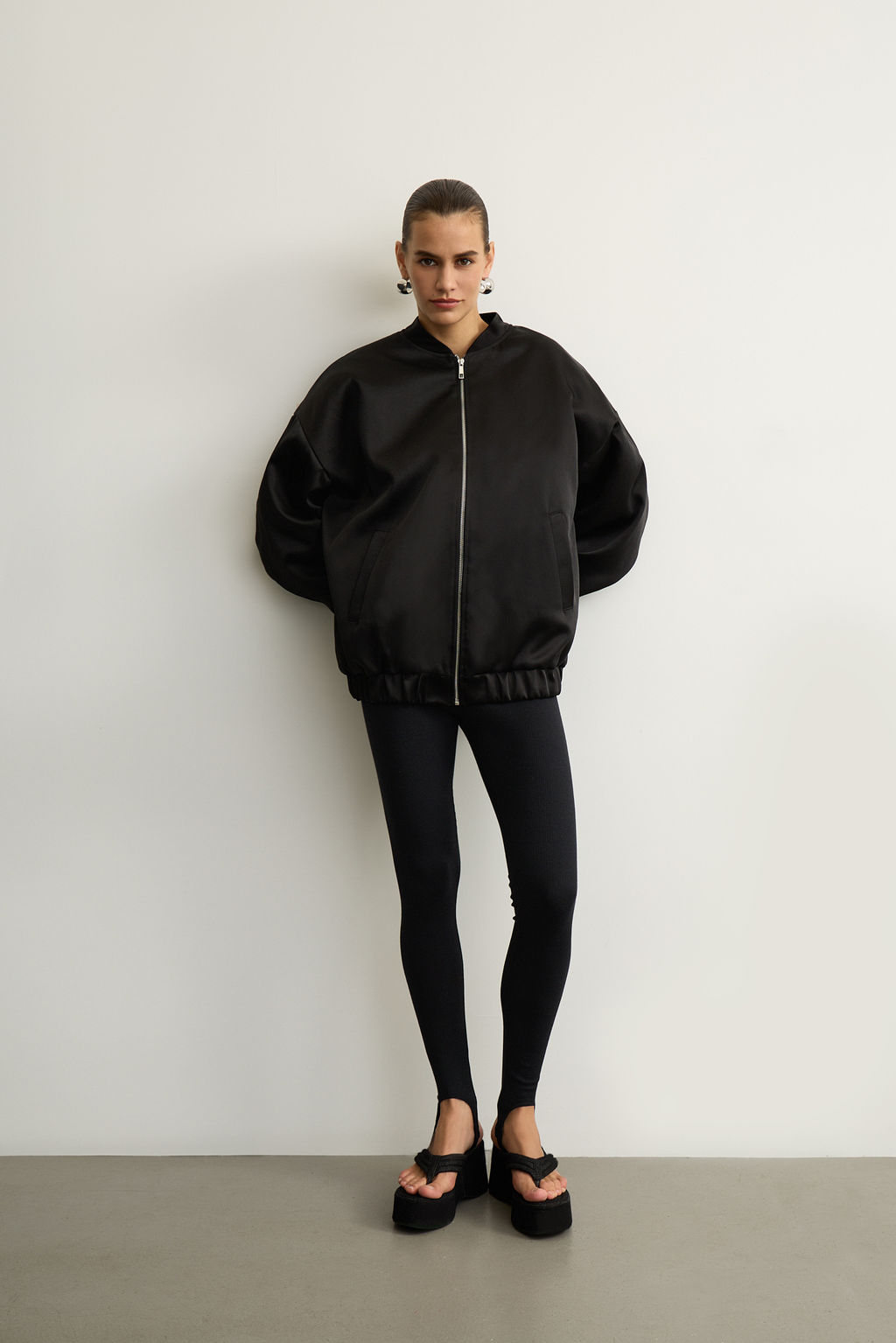 Бомбер утепленный из сатина - Mollis фото 2