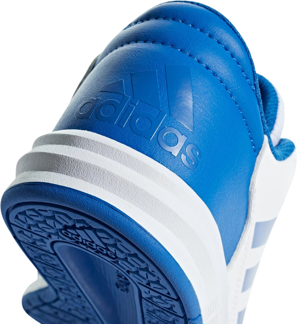 Кроссовки детские