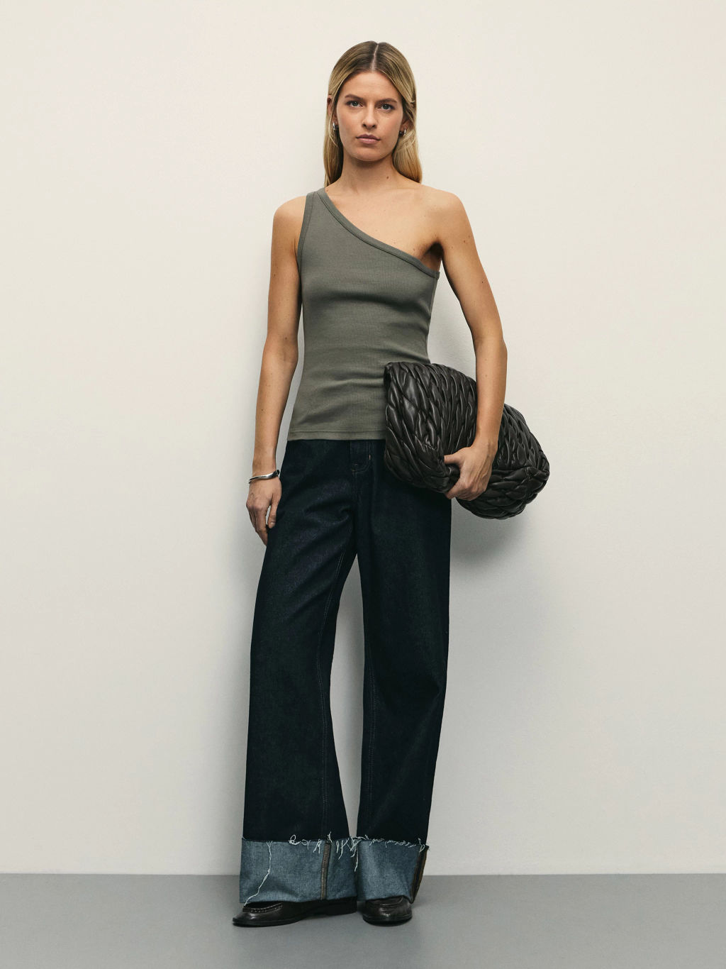 Топ на одно плечо / Zarina  фото 2