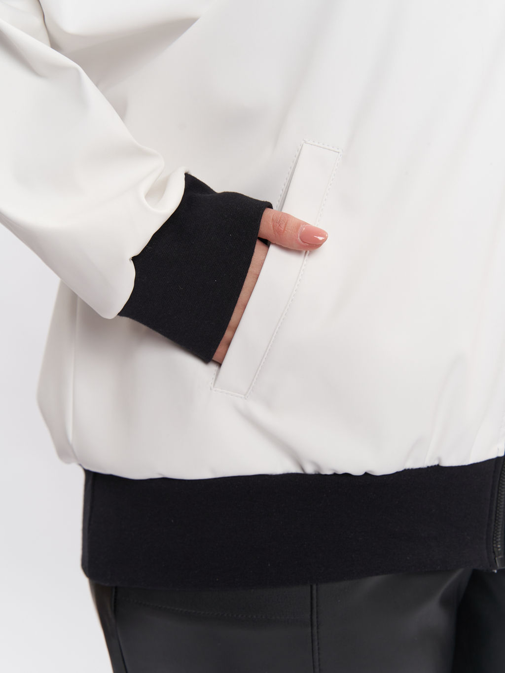 Жакет кожаный GA00109WHT02