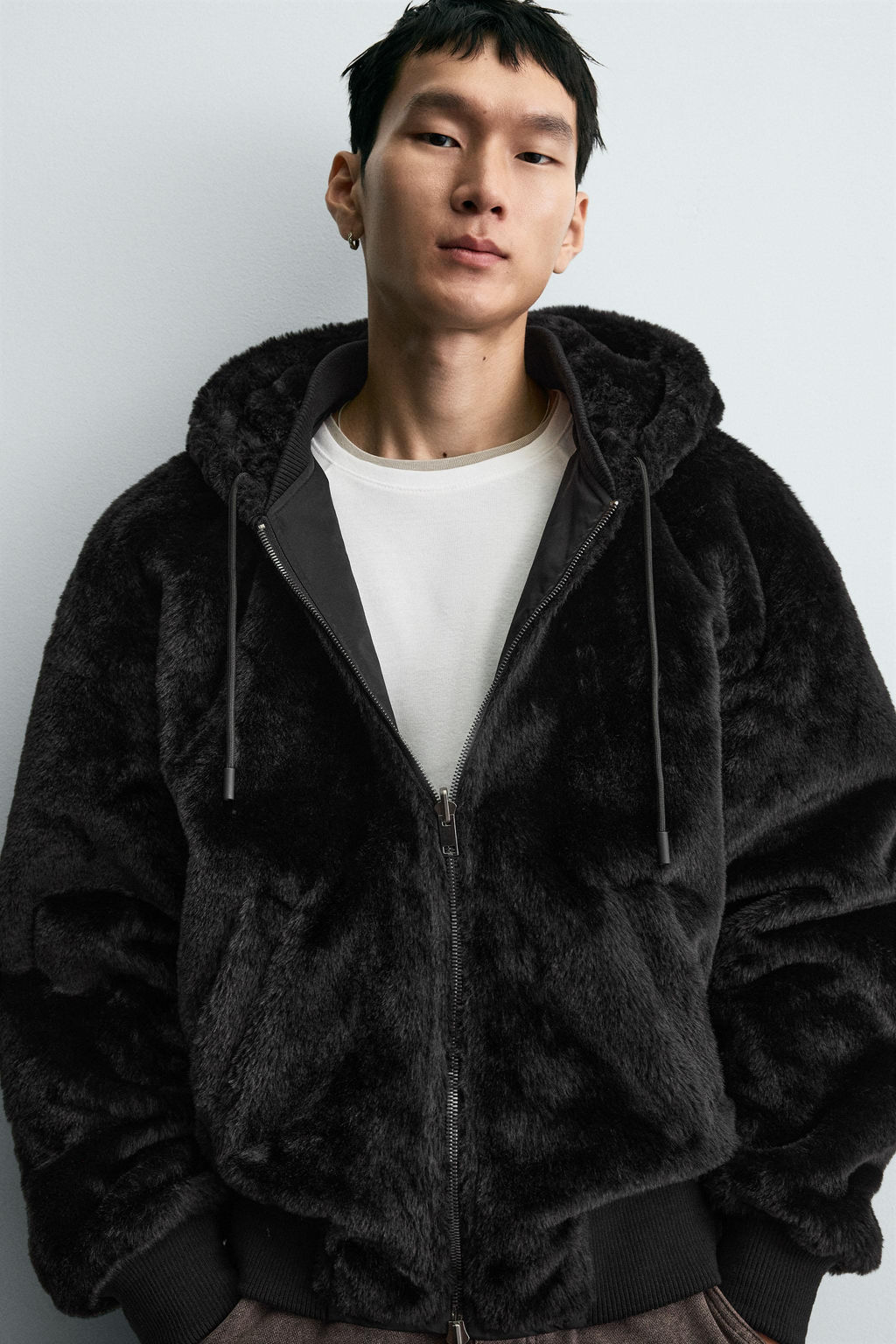 REVERSIBLE FAUX FUR BOMBER JACKET - Zara фото 6