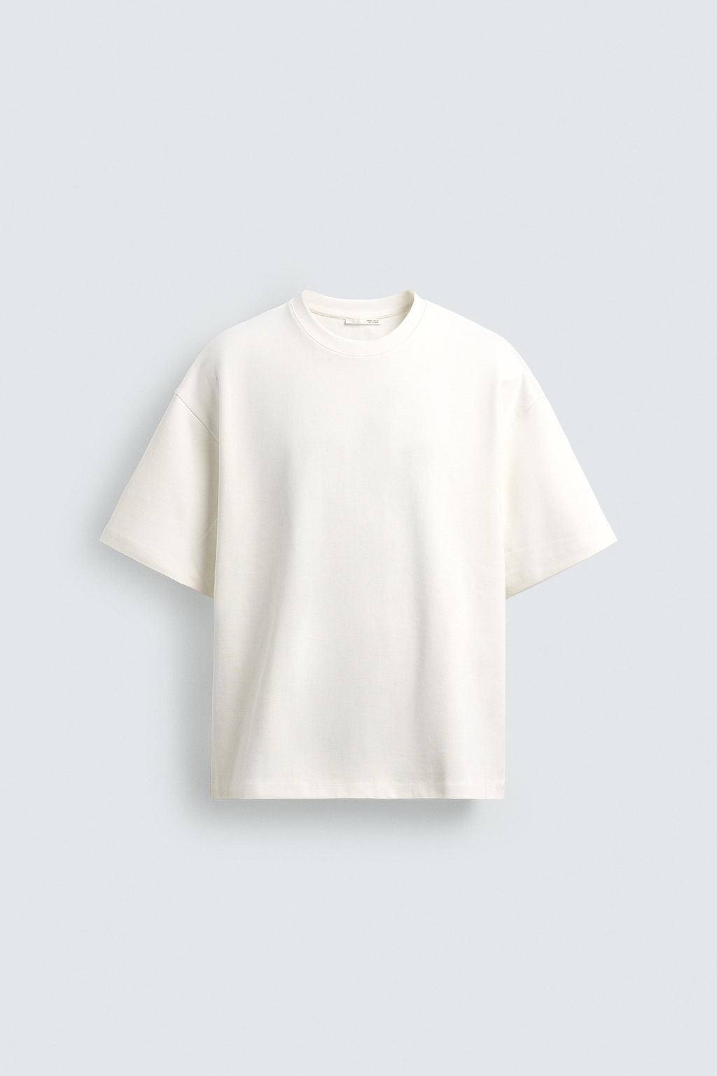 CAMISETA PARCHE TEXTURA COMBINADA / Blanco
