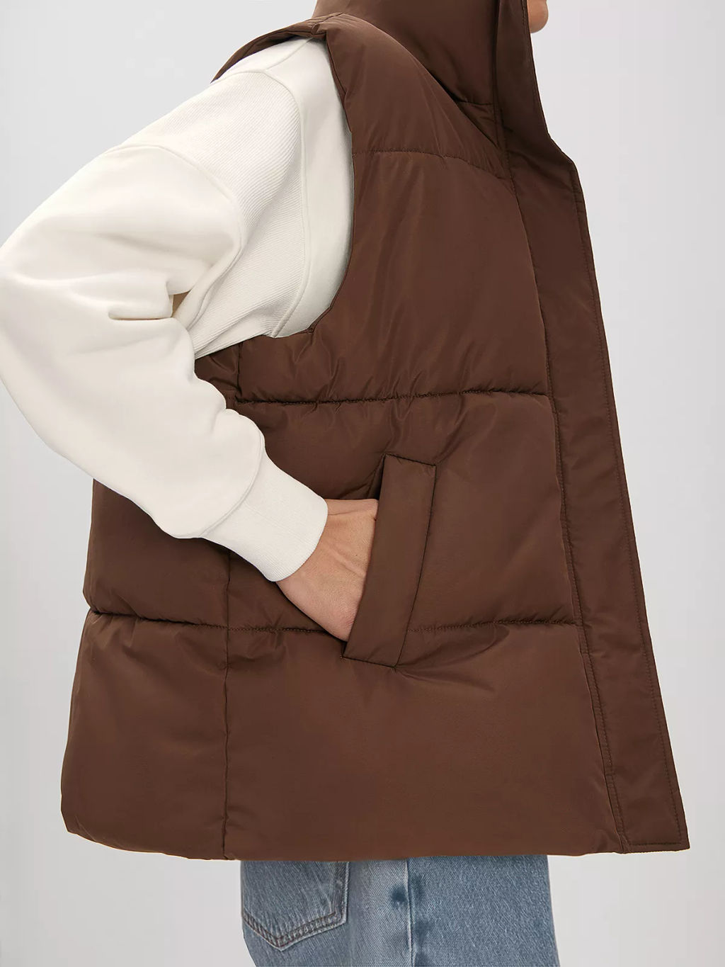 Утепленая жилетка оверсайз - NEVERLATE фото 6