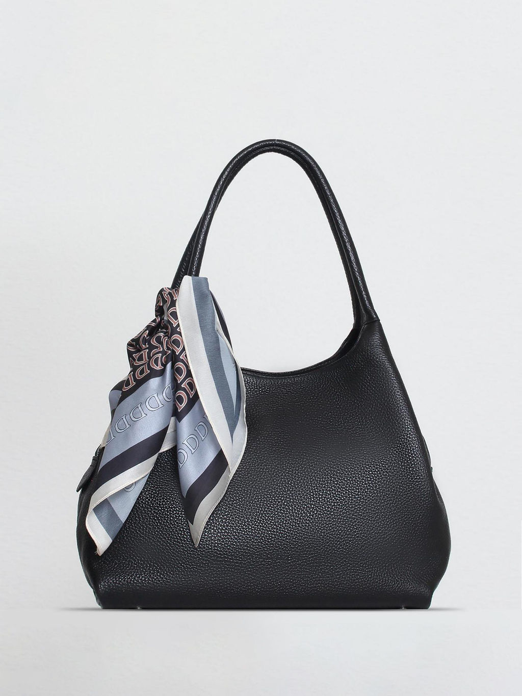 Женская кожаная сумка Richet 2395LN 376 Черный