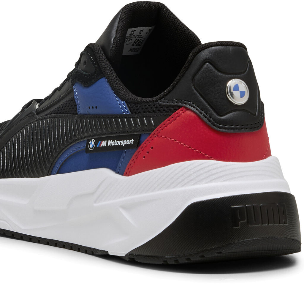 Кроссовки взрослые