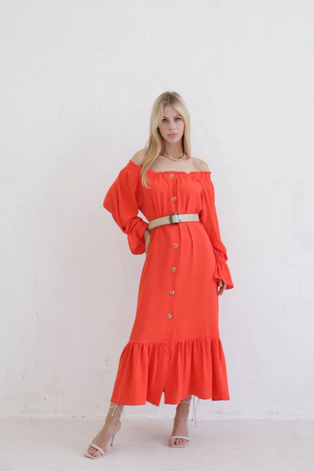 Длинное платье с открытыми плечами красное - Martichelli фото 2