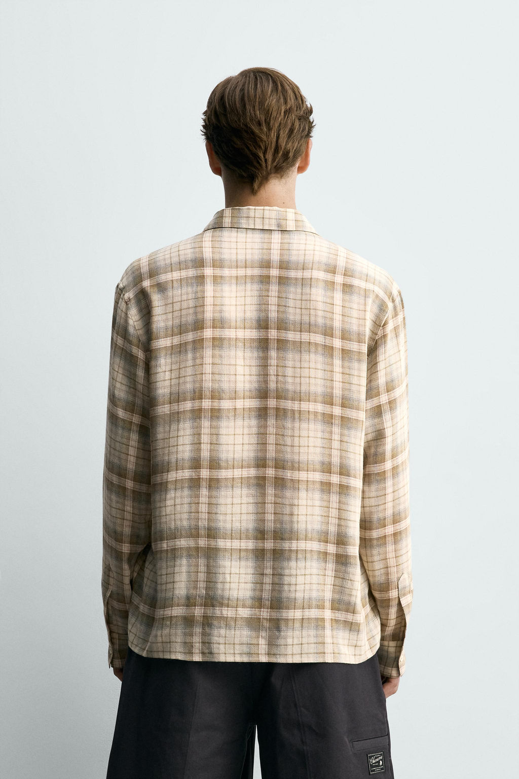 CAMISA RELAXED FIT CUADROS / Arena - Zara фото 3