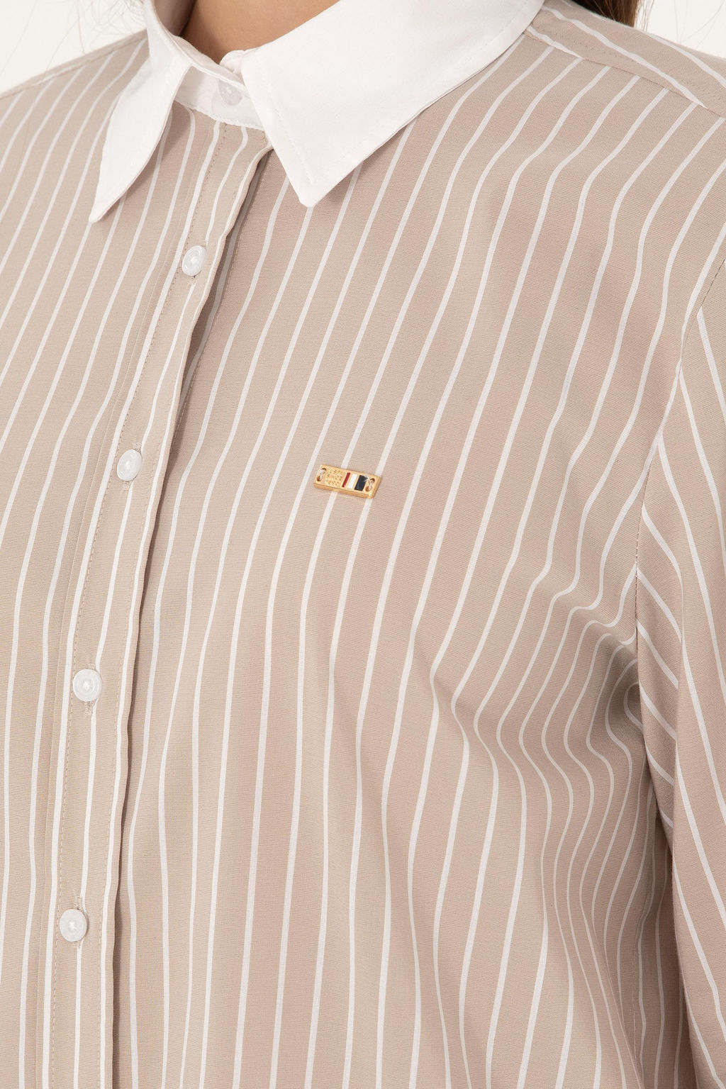 Женская рубашка песочного цвета с длинным рукавом Неожиданная скидка в корзине - U.s. polo assn фото 7