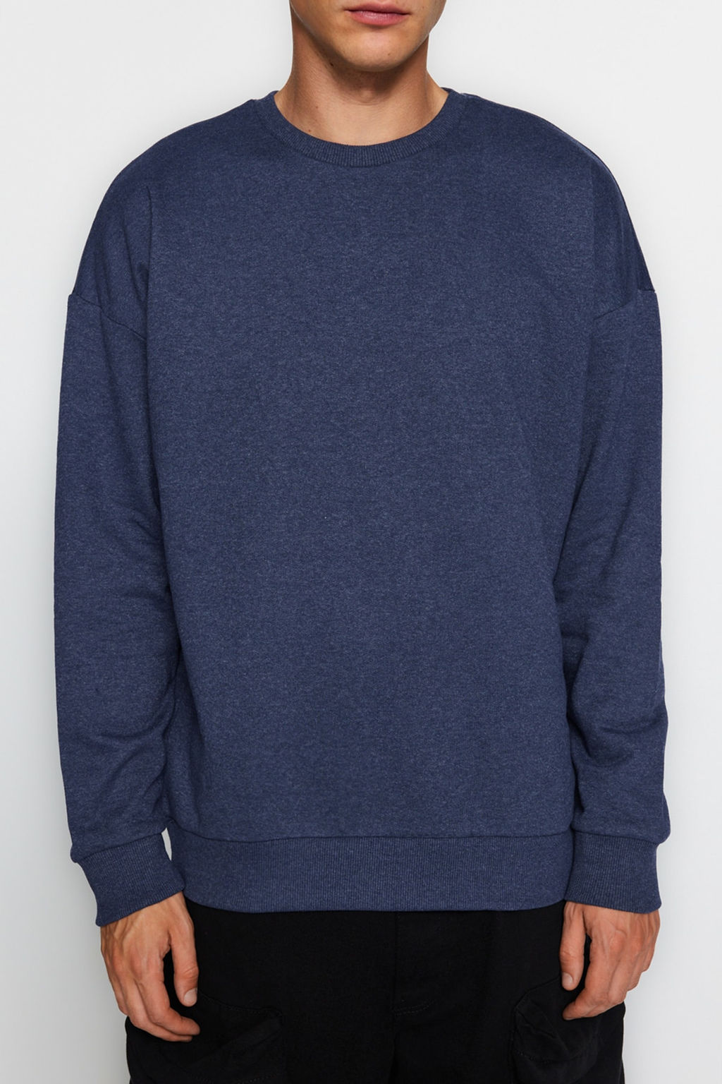 Indigo Oversize/Genis Kesim Cicek S?rt Bask?l? Ici Polarl?/S?cak Tutan Sweatshirt TMNAW23SW00493