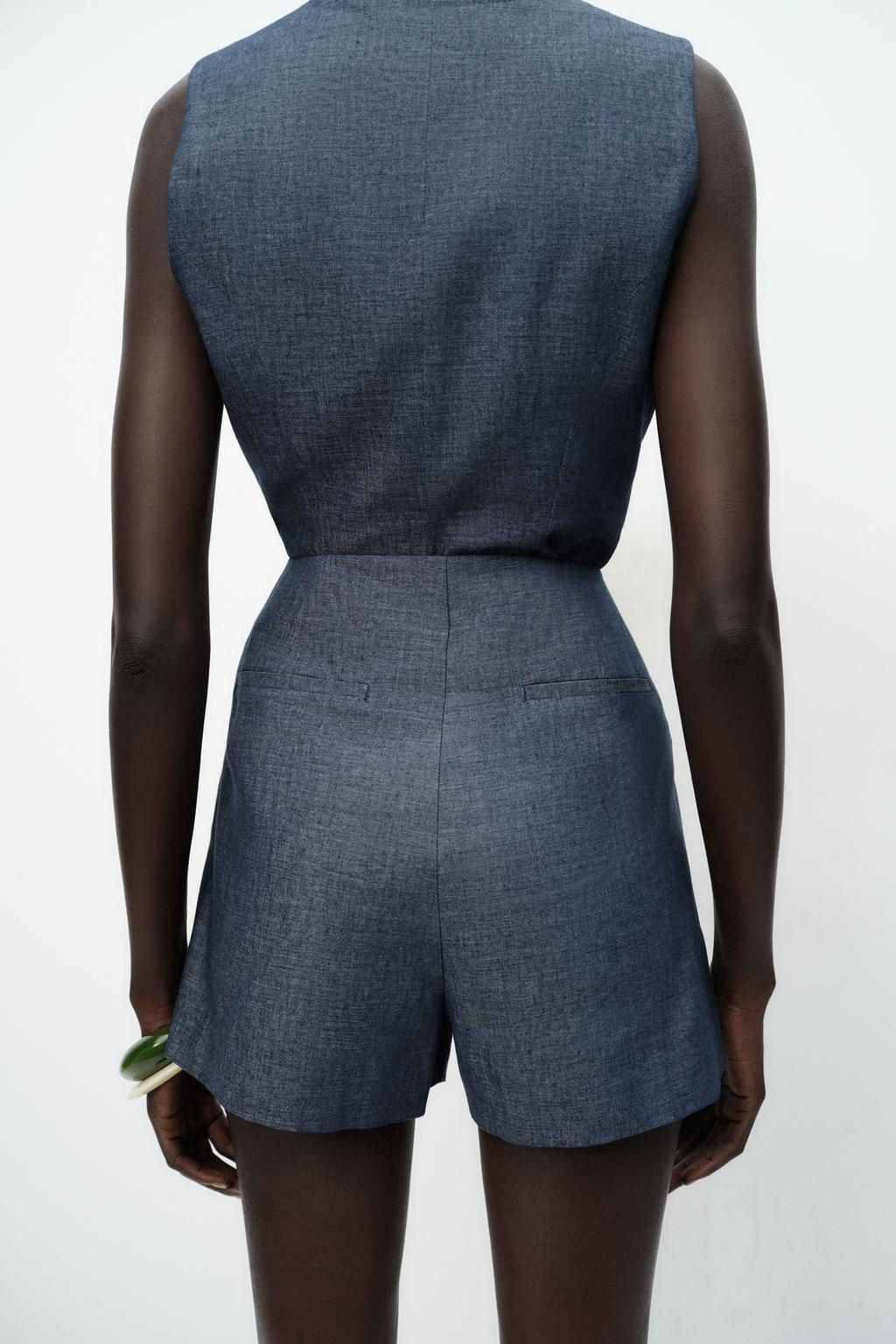 BUTTON DETAIL BERMUDA SHORTS IN A LINEN BLEND - Zara фото 5