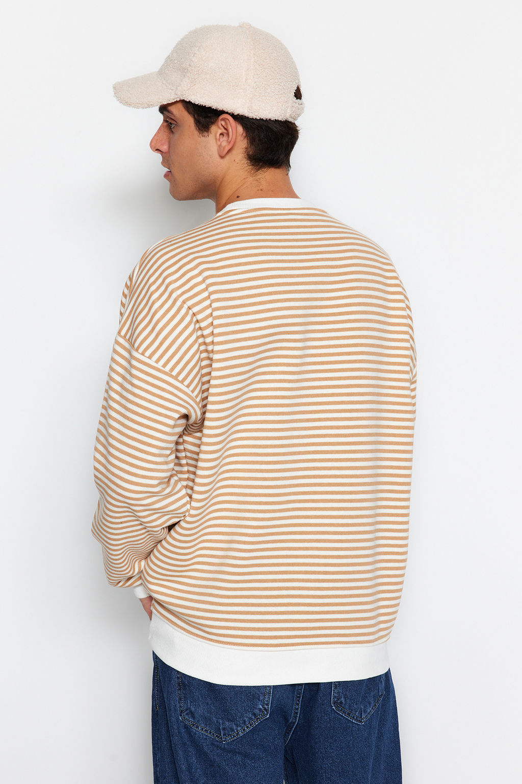 TRENDYOL MAN Siyah Oversize/Genis Kesim Cizgili Ici Polar/S?cak Tutan Sweatshirt TMNAW24SW00065 - Trendyolmilla фото 5