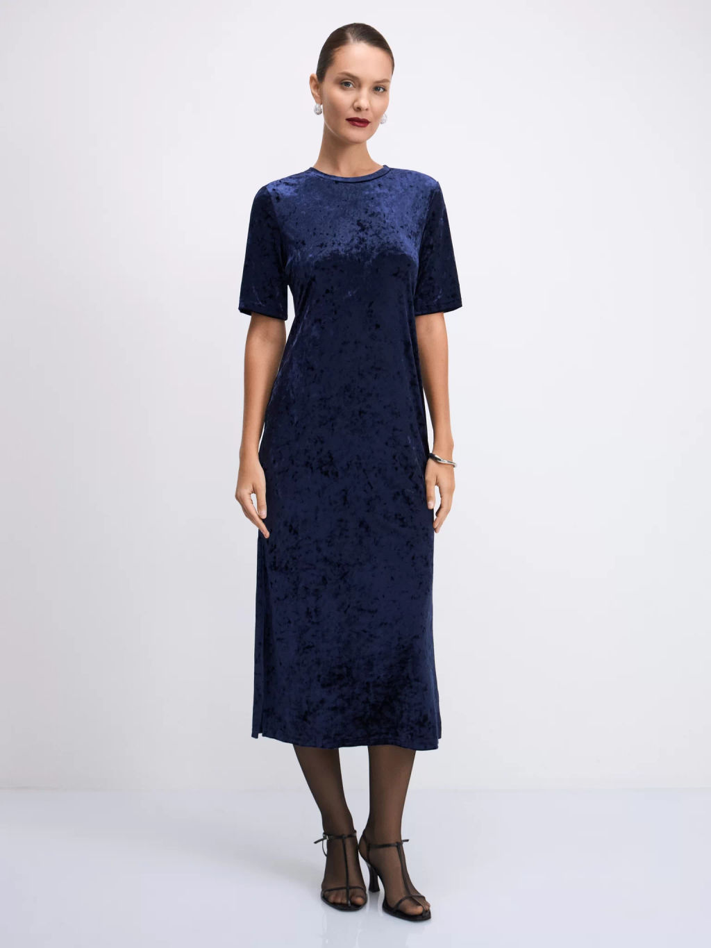 Бархатное платье миди с круглым вырезом / Zarina  фото 7